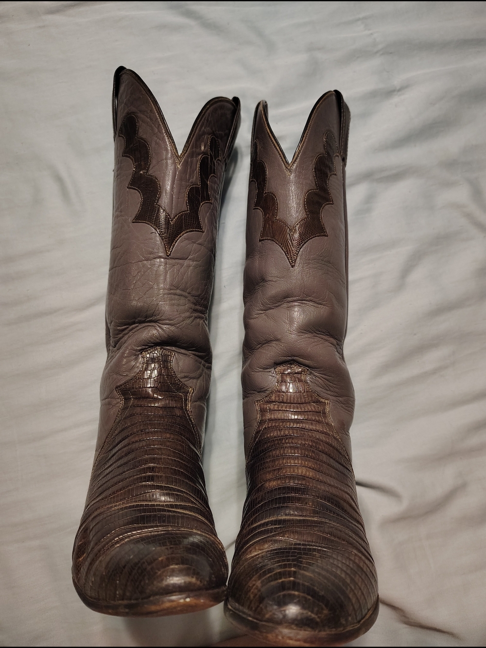 Justin Boots Two-Tone Brown Textured Western Heeled Boots - Picture 3 of 4